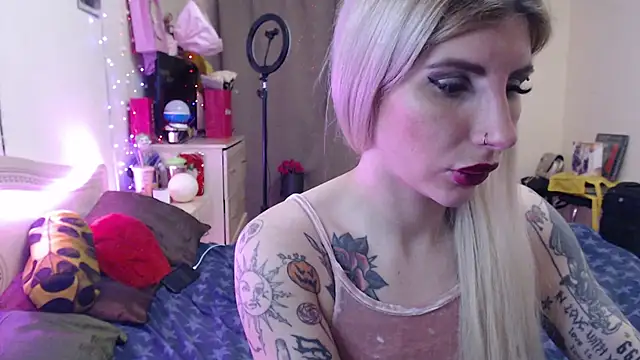 BLACKPeonyy online show from November 6, 2025, 9:19 pm