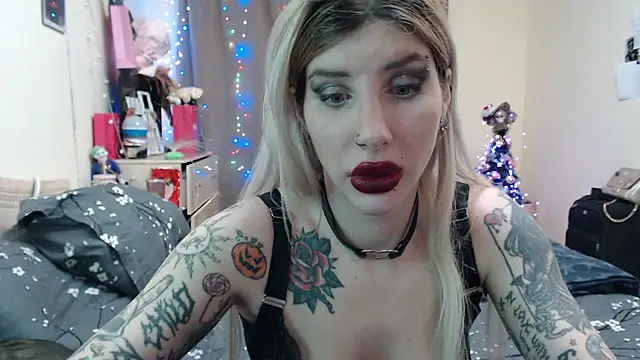 BLACKPeonyy online show from December 3, 2025, 6:47 am