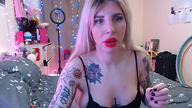 BLACKPeonyy online show from November 23, 2025, 2:27 pm