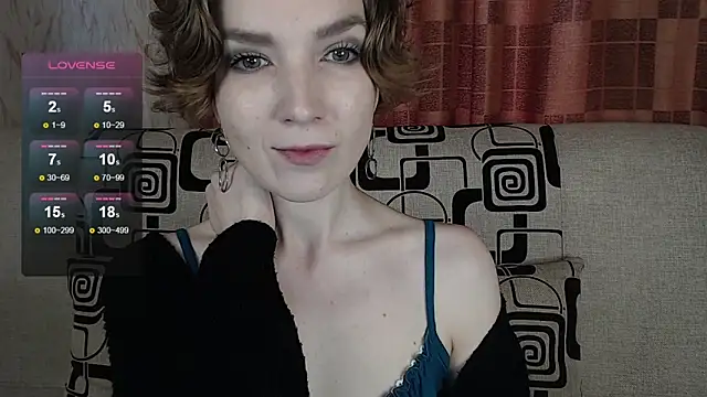 Snapshot of TinaWince chatting on May 16, 2026, 5:06 am TinaWince online show from May 16, 2026, 5:06 am