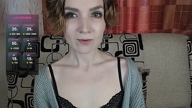 Snapshot of TinaWince chatting on May 15, 2026, 5:05 am TinaWince online show from May 15, 2026, 5:05 am