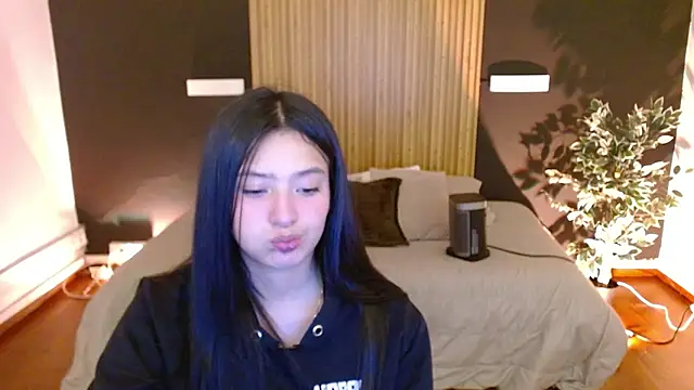 Snapshot of dafne_bss chatting on January 21, 2025, 8:19 am dafne bss online show from January 21, 2025, 8:19 am