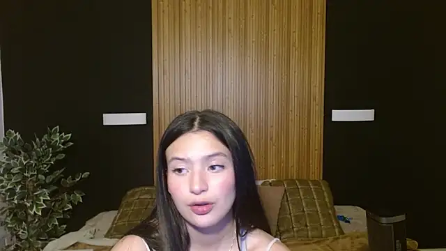 Snapshot of dafne_bss chatting on January 24, 2025, 8:23 am dafne bss online show from January 24, 2025, 8:23 am