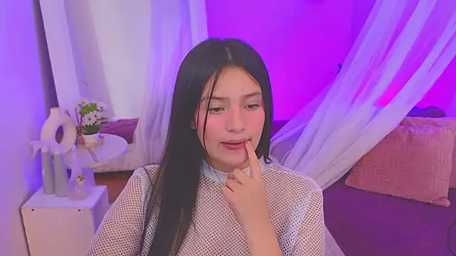 Snapshot of dafne_bss chatting on December 3, 2024, 9:50 am dafne bss online show from December 3, 2024, 9:50 am