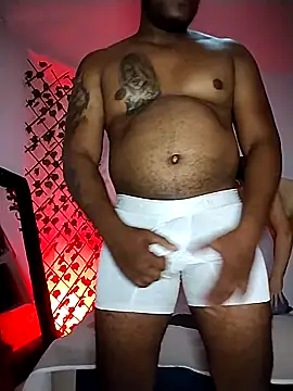 Snapshot of ARTHUR_MINI chatting on February 10, 2026, 1:04 am ARTHUR MINI online show from February 10, 2026, 1:04 am