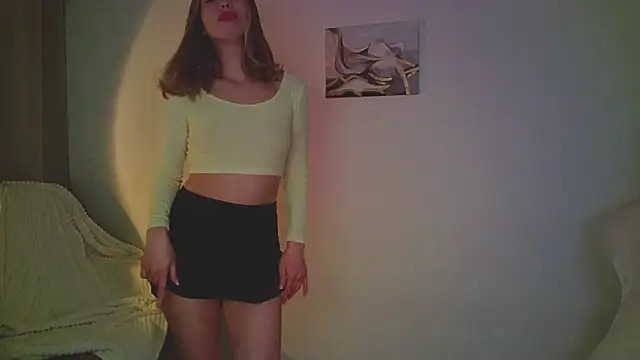 Snapshot of mia_raspberrie chatting on March 28, 2026, 8:32 pm mia raspberrie online show from March 28, 2026, 8:32 pm