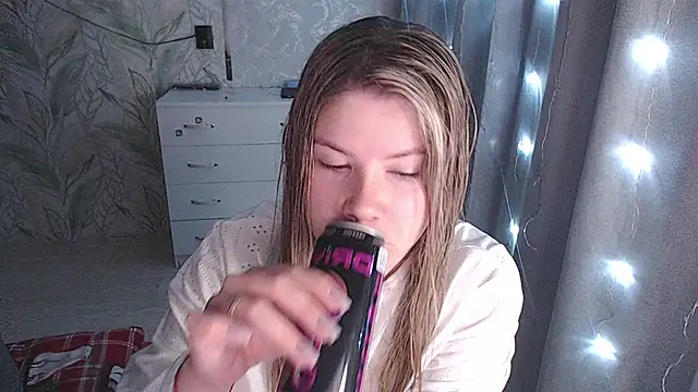 MelissaXKinky online show from November 16, 2025, 6:12 pm