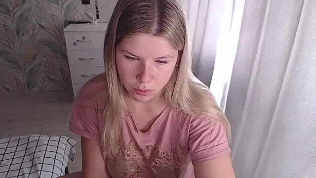 Snapshot of MelissaXKinky chatting on October 19, 2025, 6:27 am MelissaXKinky online show from October 19, 2025, 6:27 am