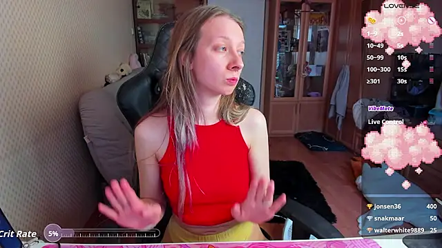 Snapshot of cutieMila chatting on February 20, 2026, 5:15 am cutieMila online show from February 20, 2026, 5:15 am