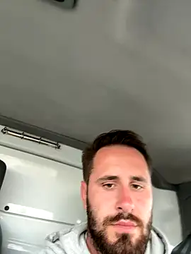 GeoGeorgee online show from September 26, 2025, 2:24 pm