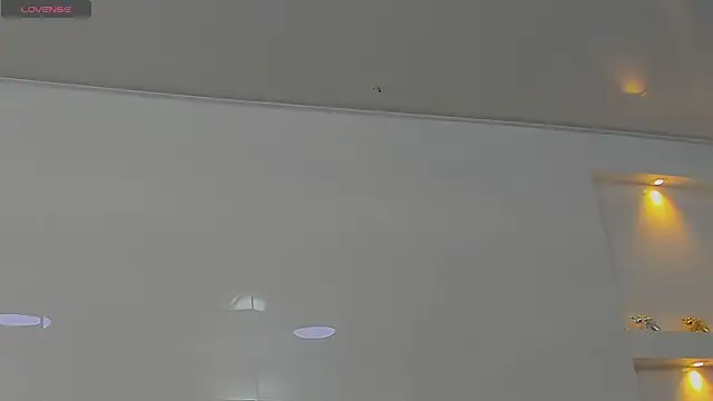 Dalia-Prada online show from March 30, 2026, 3:52 am