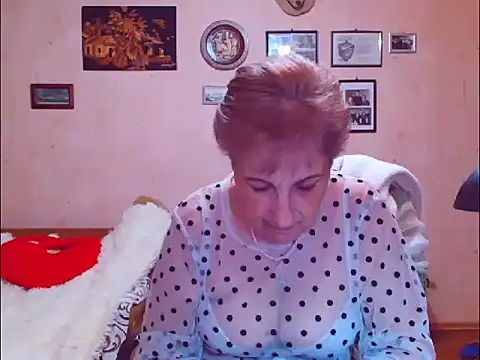 Snapshot of Victoria5643 chatting on April 8, 2026, 7:15 pm Victoria5643 online show from April 8, 2026, 7:15 pm