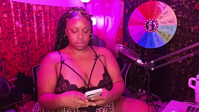 Snapshot of cheriserozequeen chatting on May 30, 2026, 1:45 am cheriserozequeen online show from May 30, 2026, 1:45 am