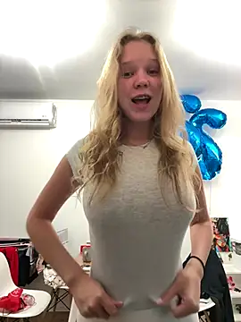 Ketitull online show from October 9, 2025, 5:30 am