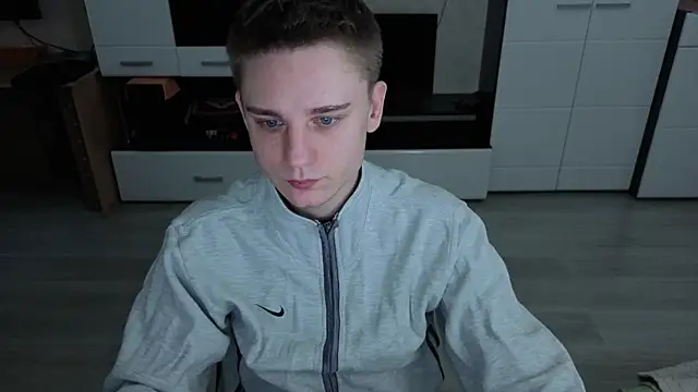 Snapshot of angryzan chatting on November 18, 2025, 5:44 am angryzan online show from November 18, 2025, 5:44 am