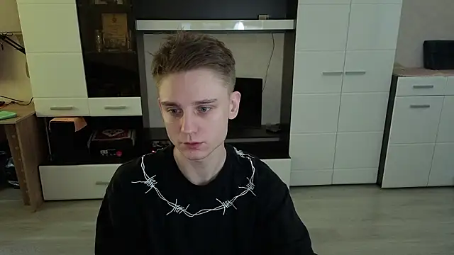 angryzan online show from February 24, 2026, 5:08 am