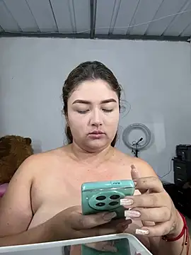 Snapshot of Sofia_Queen17 chatting on February 1, 2026, 10:13 am Sofia Queen17 online show from February 1, 2026, 10:13 am