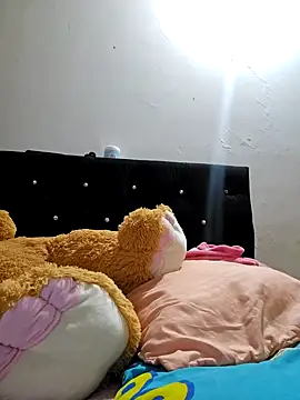 Snapshot of Sofia_Queen17 chatting on February 7, 2025, 10:40 am Sofia Queen17 online show from February 7, 2025, 10:40 am