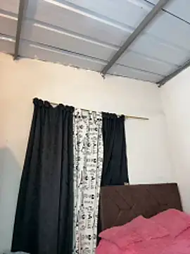 Snapshot of Sofia_Queen17 chatting on February 14, 2026, 10:59 am Sofia Queen17 online show from February 14, 2026, 10:59 am