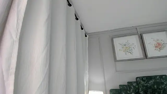 Snapshot of ana_beckett chatting on December 2, 2025, 10:50 am ana beckett online show from December 2, 2025, 10:50 am