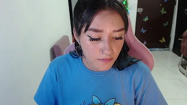 littleangel1 m online show from January 8, 2026, 9:43 pm