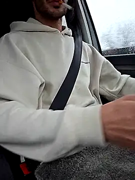 Zeefy online show from November 16, 2025, 8:19 am