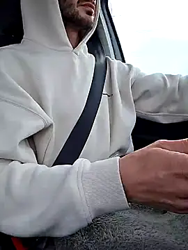 Zeefy online show from November 23, 2025, 9:41 am