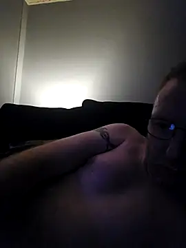 walker1979 online show from May 15, 2026, 11:36 pm