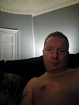 walker1979 online show from October 3, 2025, 9:05 pm