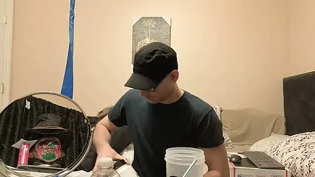 hailzeffn online show from March 24, 2026, 12:49 pm