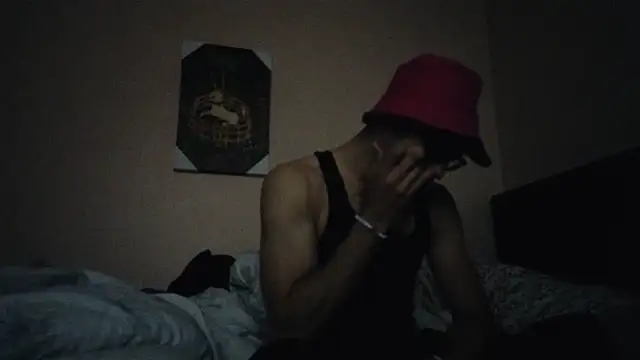 hailzeffn online show from November 4, 2025, 11:47 am