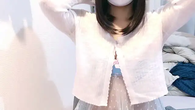 Snapshot of YUTSU_KI chatting on May 6, 2026, 9:19 pm YUTSU KI online show from May 6, 2026, 9:19 pm