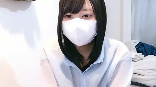 Snapshot of YUTSU_KI chatting on May 18, 2026, 3:17 pm YUTSU KI online show from May 18, 2026, 3:17 pm