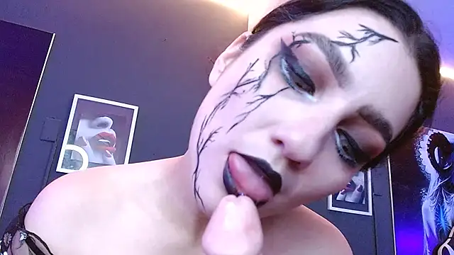 Snapshot of sophy_rock chatting on March 12, 2025, 2:12 pm sophy rock online show from March 12, 2025, 2:12 pm