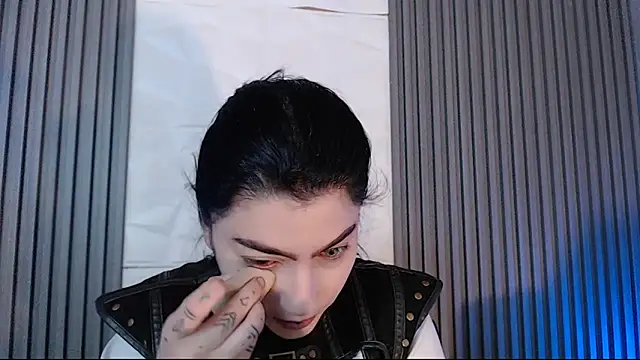 Snapshot of sophy_rock chatting on September 12, 2025, 2:39 pm sophy rock online show from September 12, 2025, 2:39 pm