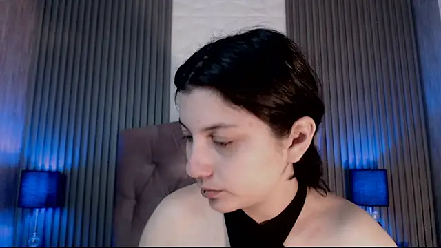 Snapshot of sophy_rock chatting on September 13, 2025, 3:45 pm sophy rock online show from September 13, 2025, 3:45 pm