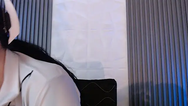 Snapshot of sophy_rock chatting on September 8, 2025, 4:39 pm sophy rock online show from September 8, 2025, 4:39 pm