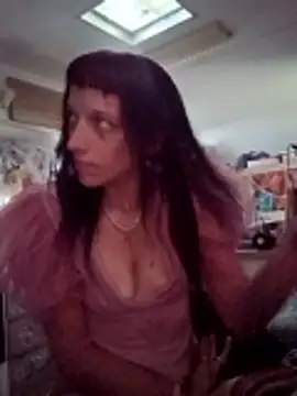 Snapshot of whitetrashdirtyslut chatting on April 10, 2026, 1:51 pm whitetrashdirtyslut online show from April 10, 2026, 1:51 pm