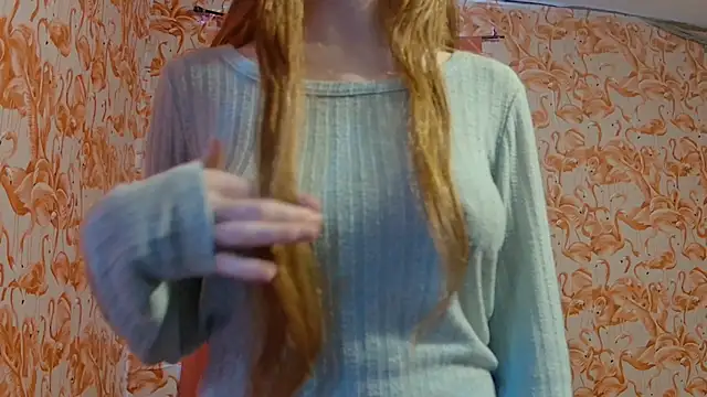 Snapshot of strawberrysmoothie chatting on February 16, 2026, 8:07 pm strawberrysmoothie online show from February 16, 2026, 8:07 pm