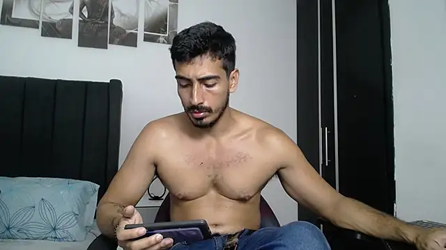 muscle ares online show from March 22, 2025, 6:36 pm