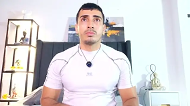 Snapshot of muscle_ares chatting on May 14, 2026, 9:56 pm muscle ares online show from May 14, 2026, 9:56 pm