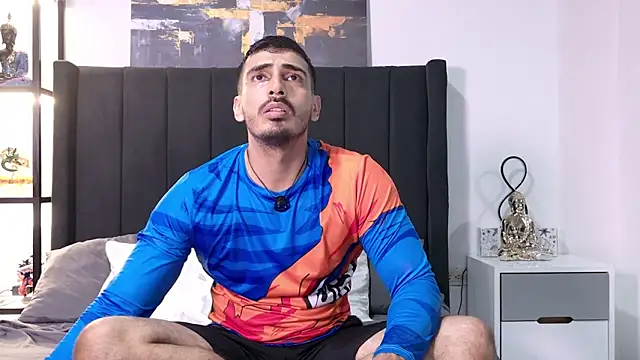 Snapshot of muscle_ares chatting on February 17, 2026, 11:13 pm muscle ares online show from February 17, 2026, 11:13 pm