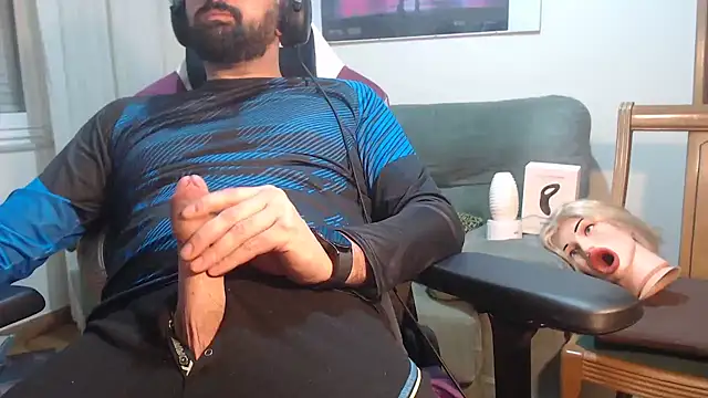 Snapshot of master4subslut chatting on March 5, 2025, 12:38 am master4subslut online show from March 5, 2025, 12:38 am