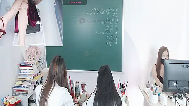  Math  online show from September 20, 2025, 4:06 am