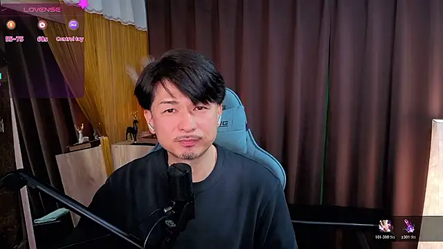 HARU-outdoor-x online show from November 30, 2025, 2:18 pm