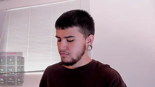 ftmphilip  online show from December 21, 2025, 4:52 pm