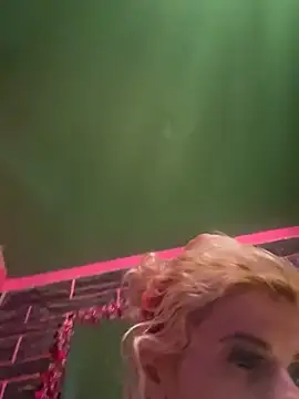 watermellonpussy online show from February 3, 2025, 2:34 pm