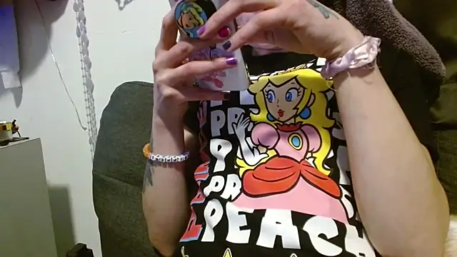 watermellonpussy online show from April 5, 2026, 1:51 pm