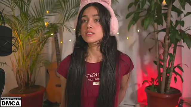 Snapshot of Kore_Persephone chatting on October 15, 2025, 3:16 am Kore Persephone online show from October 15, 2025, 3:16 am