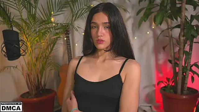 Snapshot of Kore_Persephone chatting on October 19, 2025, 3:31 am Kore Persephone online show from October 19, 2025, 3:31 am